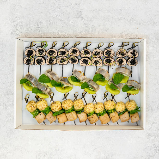 Бокс канапе с рыбой (30 шт)