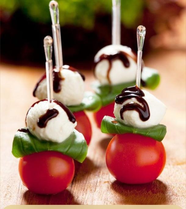 Канапе капрезе мини Канапе капрезе мини