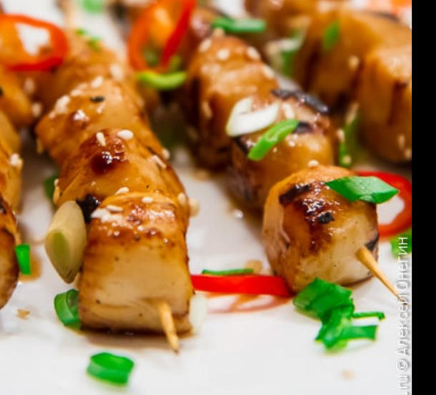 Шашлычек куриный на шпажке Шашлычек куриный на шпажке
