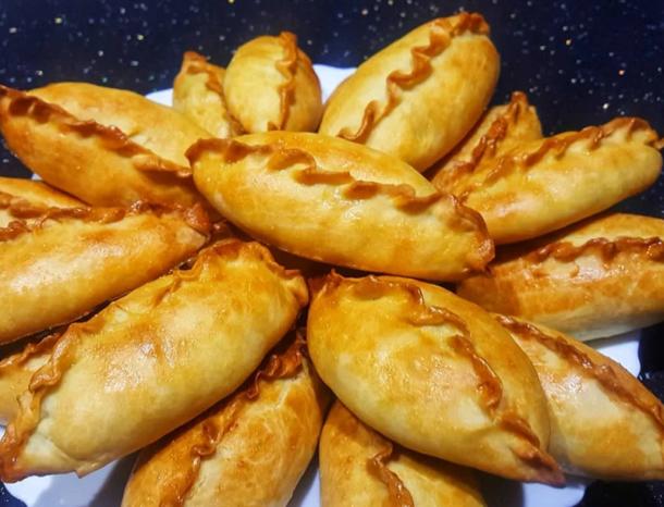 Мини-пирожок с капустой