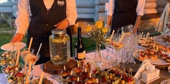 Доставка блюд и напитков на 25 персон