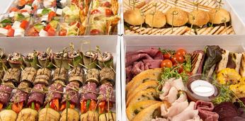 Фуршетный сет стандарт с горячими закусками на 25 персон